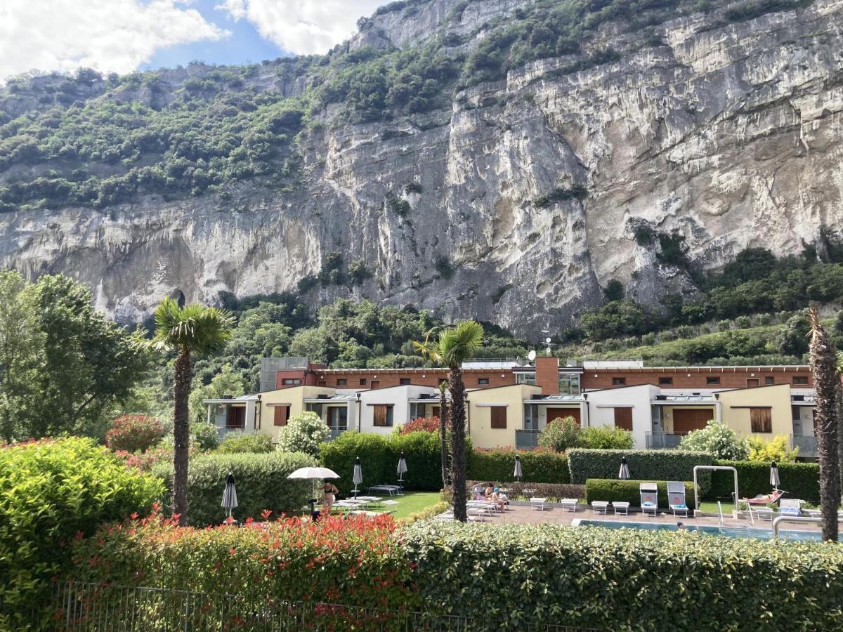 Outdooredo Garda Torbole Torbole Sul Garda Exterior photo